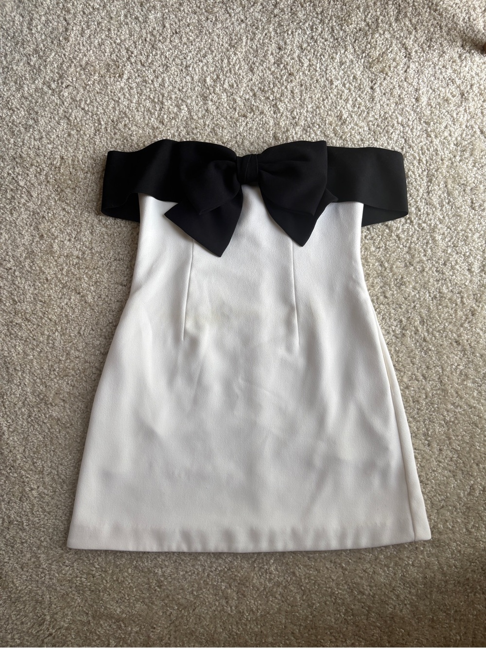 Self-Portrait White Strapless Mini Dress with Black Bow
